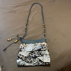 Cappelli  cross shoulder boho bag, 3 beautiful pleats, no flaws. Straps 27 “